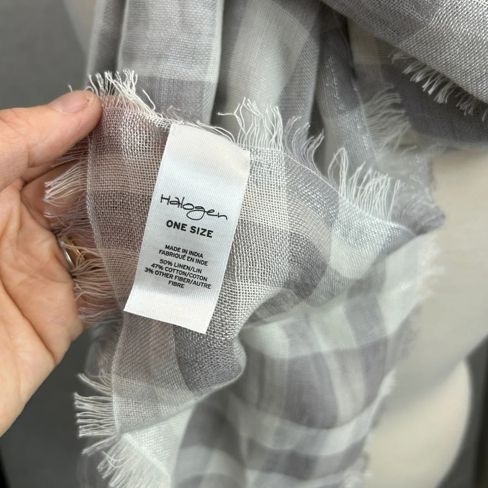 Halogen Scarf Gray White Gingham Linen Blend Fringed Wrap Womens Office Neutral